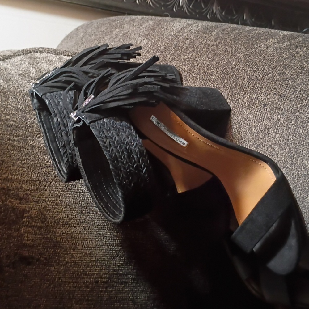 BCBGeneration Calizi Black Lux Suede Block Heel Ankle Cuff Fringe Sandal New 7 - Picture 6 of 12